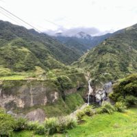 Baños, Ekvádor. jedna z TOP zastávok na ceste po Južnej Amerike.
