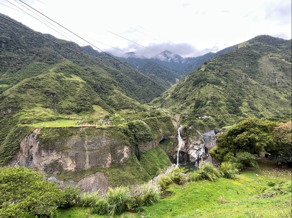 Baños, Ekvádor. jedna z TOP zastávok na ceste po Južnej Amerike.
