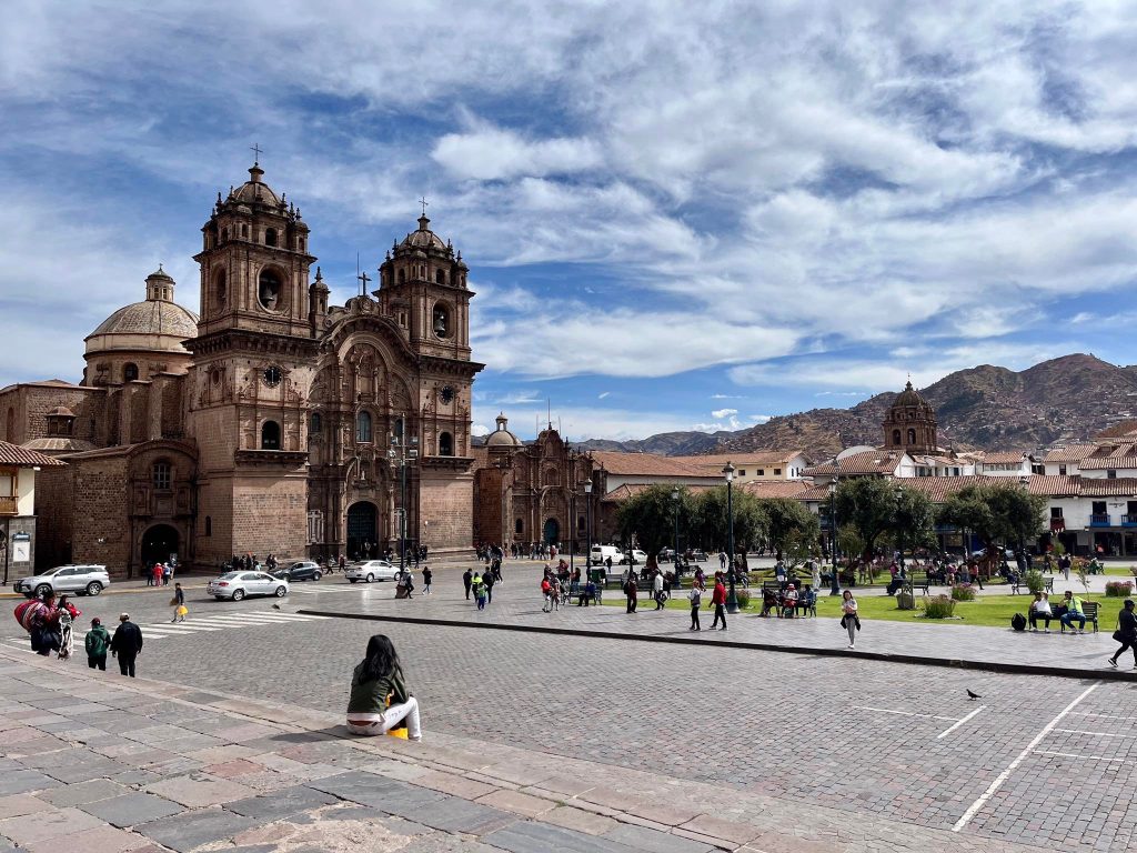 Hlavné námestie v Cusco, Peru.