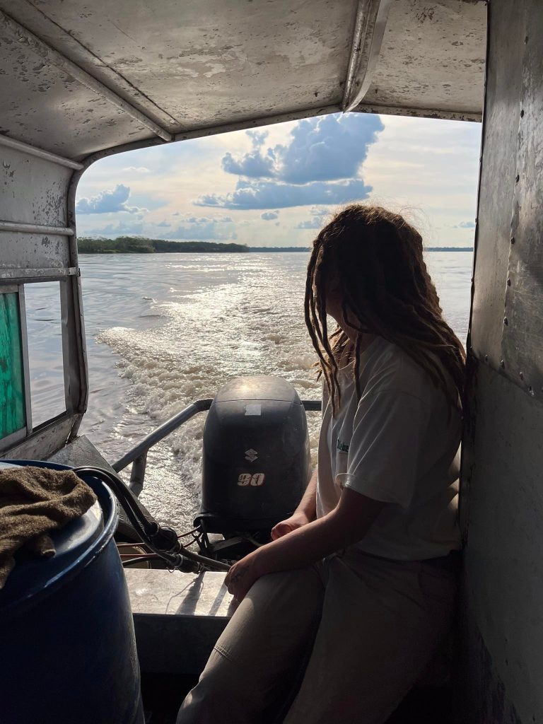 Z Ekvádoru do Peru po Rio Napo.