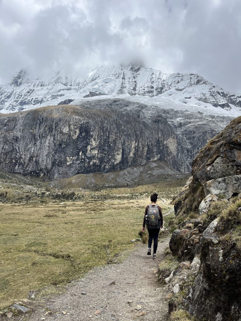 Cestou na Lagunu 69, Huaraz, Peru. 