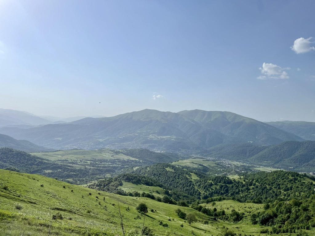 6 túr v okolí dedinky Dilijan v Arménsku