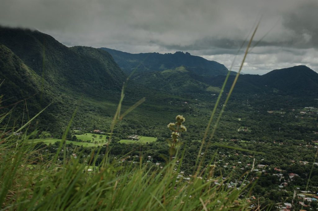 El Valle de Anton, dedinka ležiaca uprostred krátera. 