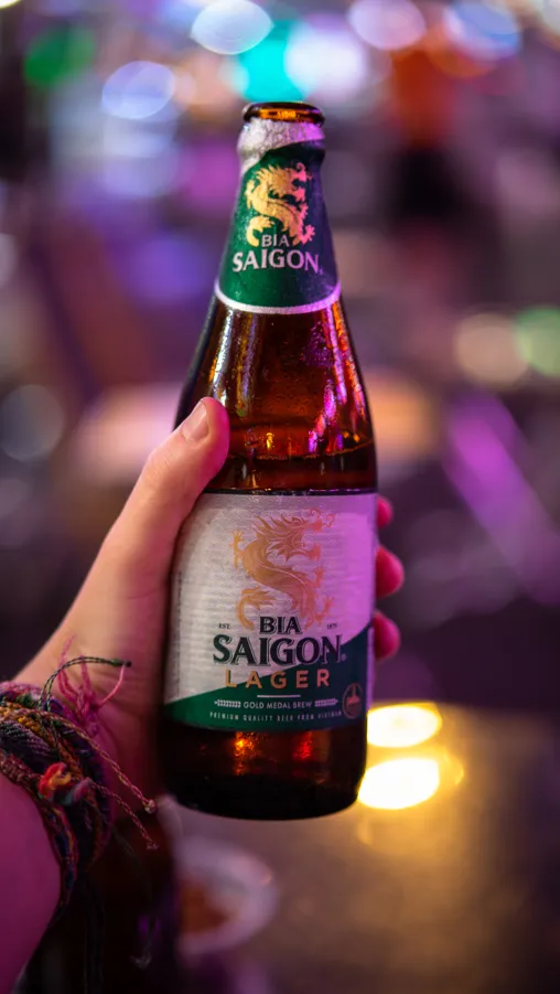 Ako si užiť návštevu Ho Chi Minh City vo Vietname 11 Vietnamské pivo Saigon.