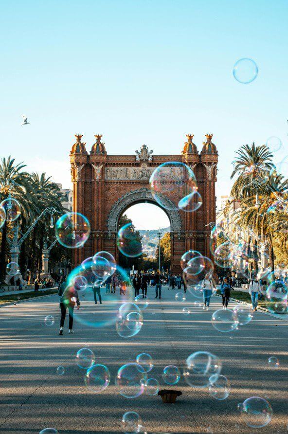 Čo vidieť v Barcelone ZADARMO 9 Aj oblúk Arc de Triumf si v Barcelone môžete pozrieť zadarmo.
