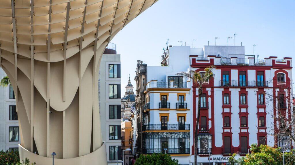 Čo vidieť v Seville – 19 vecí v najkrajšom meste Španielska 19 Monument Las Setas v Seville.